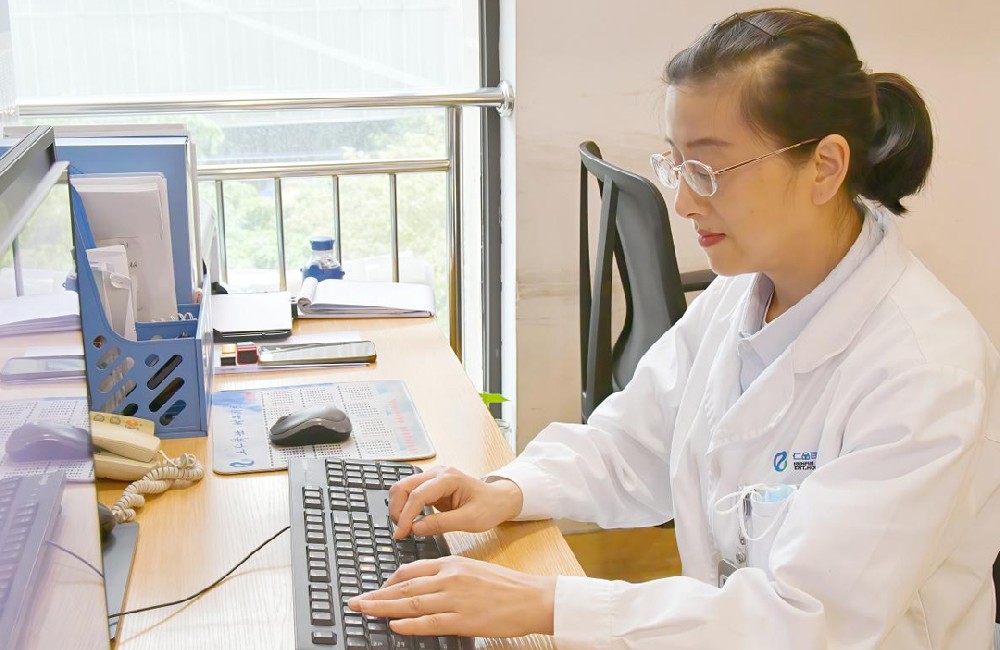 游泳后耳朵闷、听力下降？重庆仁品医院：别以为只是进水 这三种情况要分清